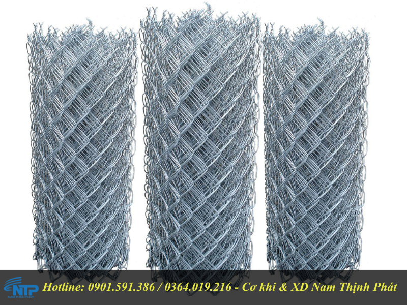 Lưới B40 (lưới mắt cáo) là một loại vật liệu xây dựng được làm từ thép kim loại mạ kẽm đan chéo lại thành nhiều lỗ hình vuông giống hình mắt cáo