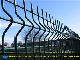 Hàng rào lưới thép chấn sóng